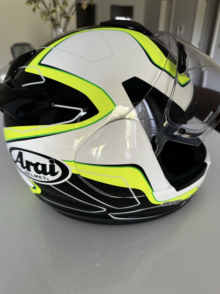 Capacete Arai Axces-3 Fluor – Tamanho M – Como Novo