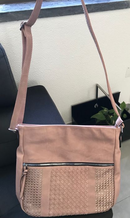 Mala Rosa / Prateada Nova