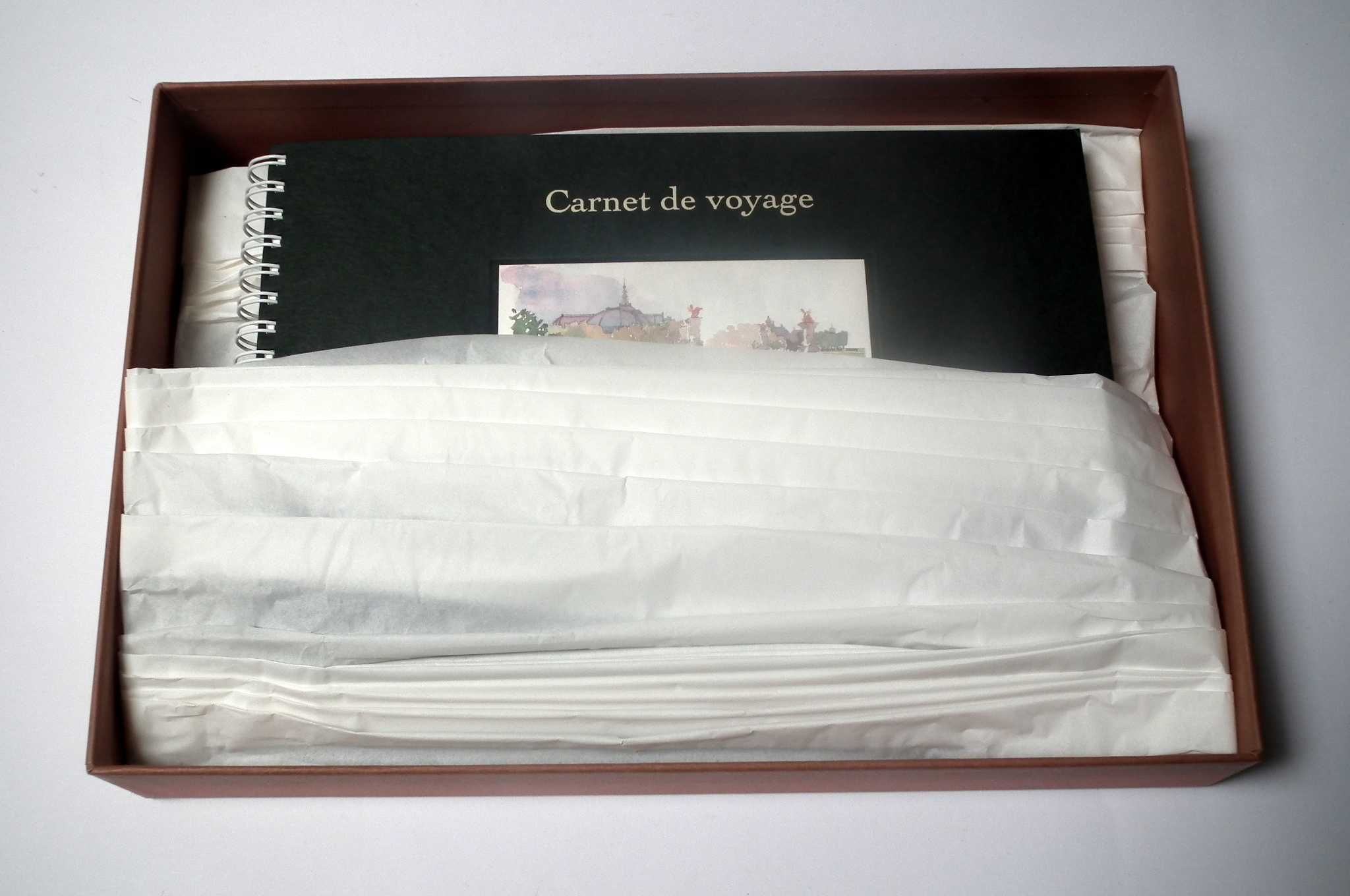 Sketchbook de viagem da Louis Vuitton + caixa, não usado Envio grátis.