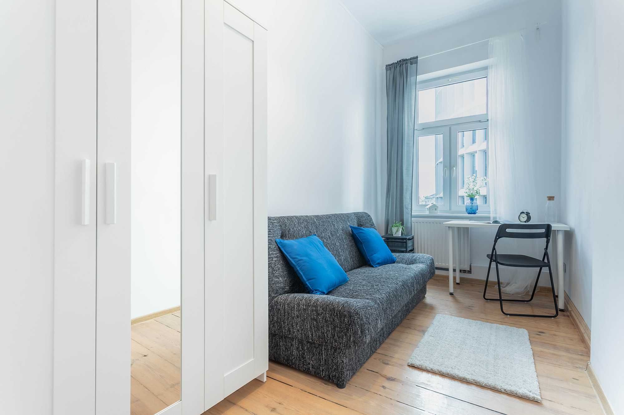 Pokój jednoosobowy w ścisłym centrum, naprzeciwko Okrąglaka