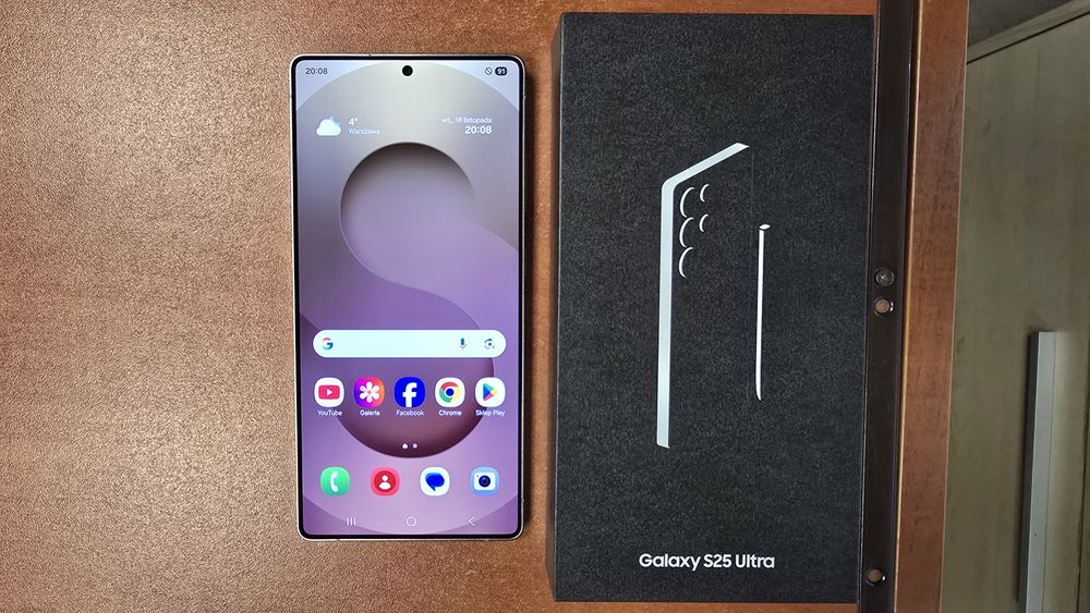 Samsung Galaxy S25 Ultra Dual Sim 1TB/12GB RAM złoty, jak nowy, gwar.
