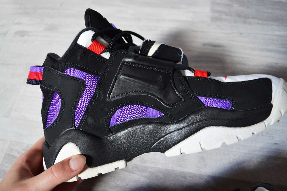Nike Air Barrage MID QS buty męskie sportowe 43 fioletowe 27,5