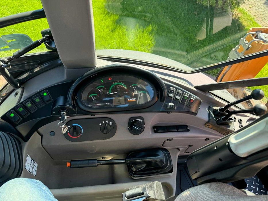 Koparko-Ładowarka 695 ST