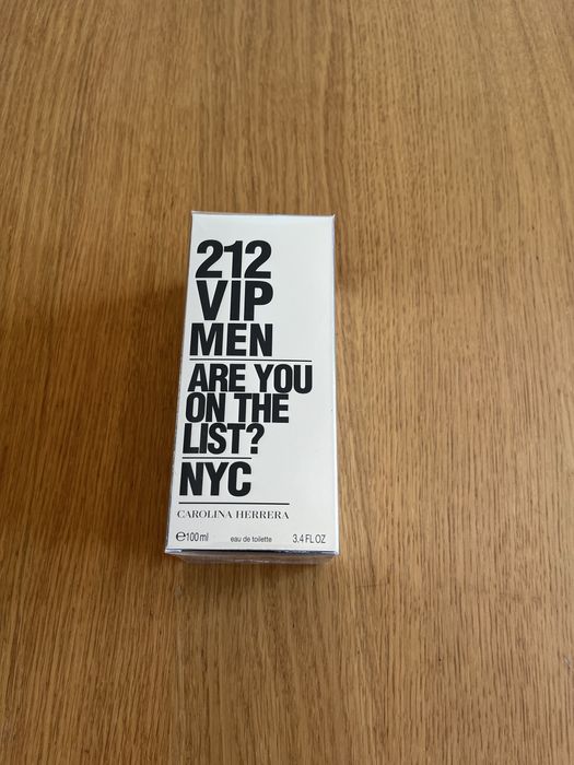 Perfume carolina herrera 212 VIP homem novo