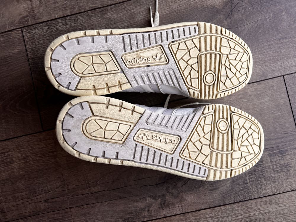 Кросівки adidas rivalry low , rivarly low , 44,5 розмір , 10/5 us