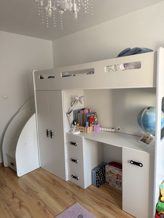 Łóżko piętrowe Zuzia z biurkiem i szafa w zabudowie 200x80