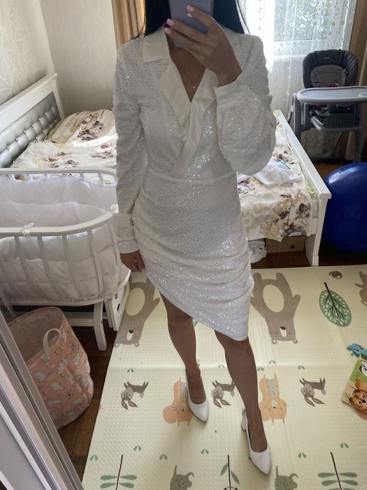 Сукня паєткі. Біле плаття. Нарядна сукня