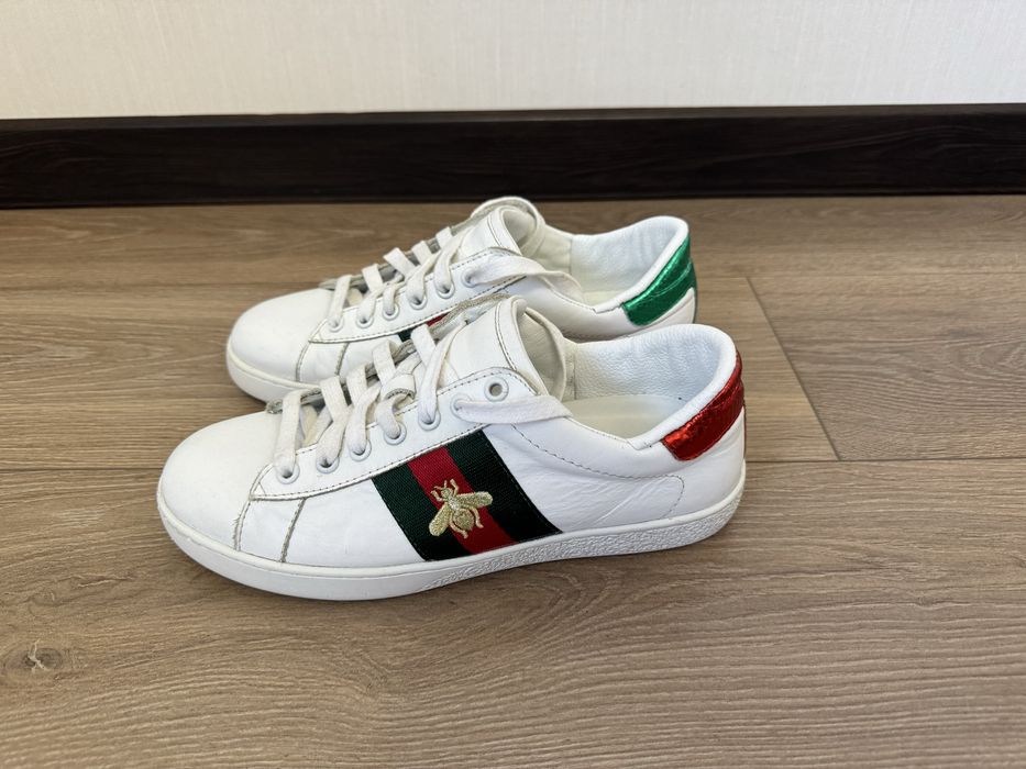 Шкіряні кросівки Gucci 39 розмір