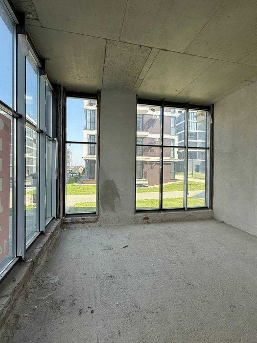 Продаж комерційного приміщення в ЖК Grand Village