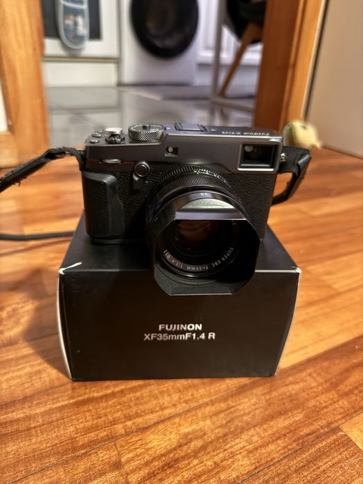 Fujifilm X-Pro2 Graphite Edition + Fujinon XF 35mm F1.4 R