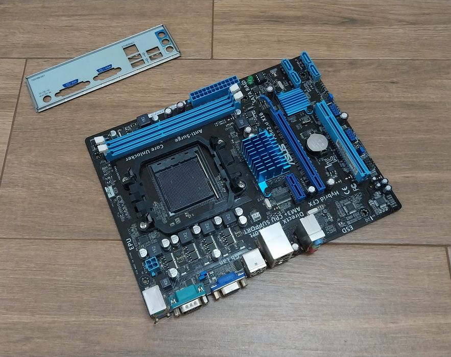 Motherboard Asus M5A77L-M LX3 para socket AM3 e AM3+