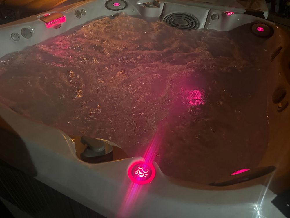 Jacuzzi ogrodowe 8 osobowe 230x220 Jacuzzi J-335