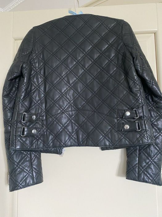 Кожаная куртка в стиле Шанель французского бренда