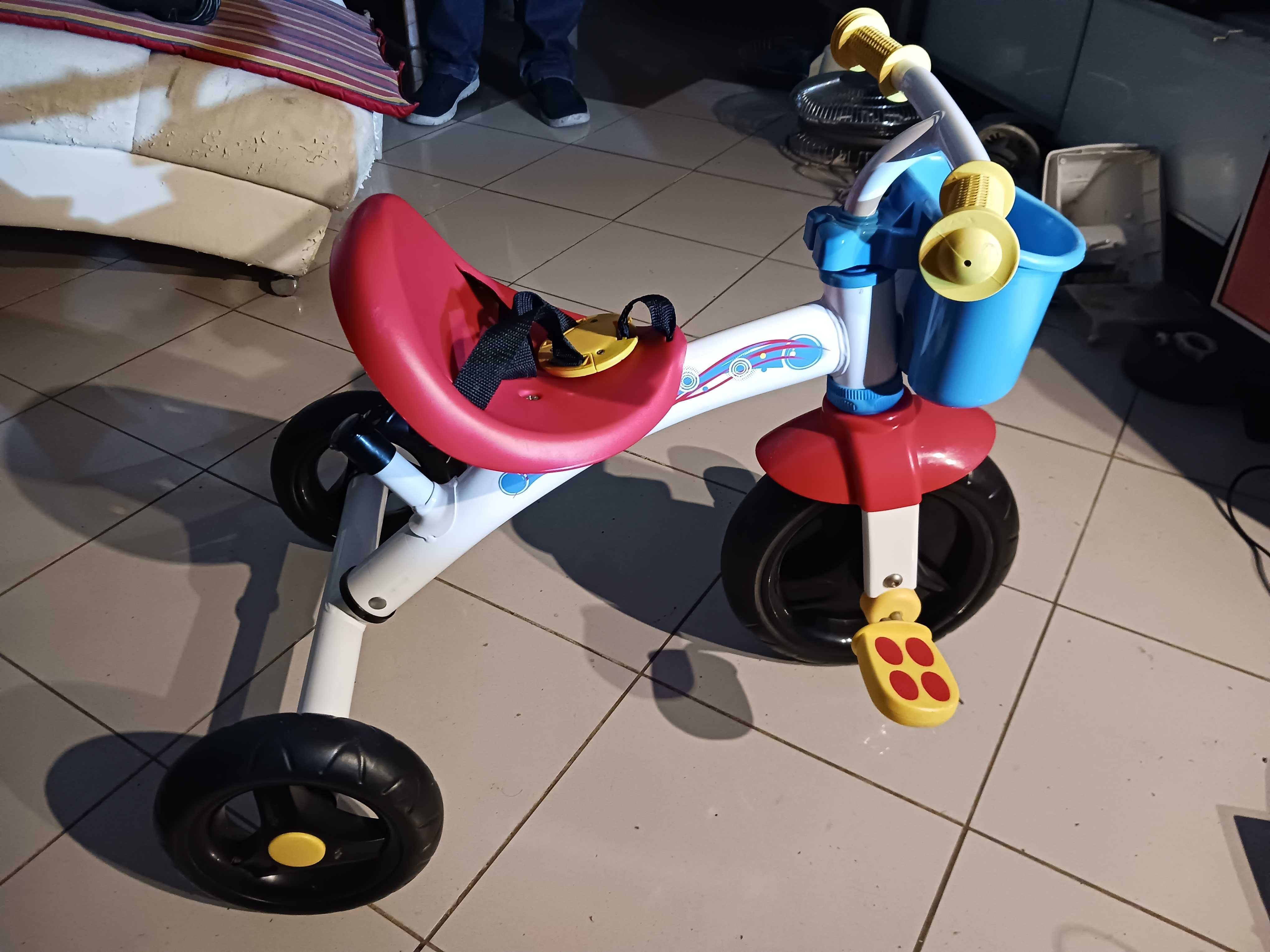 Triciclo Chico U-go