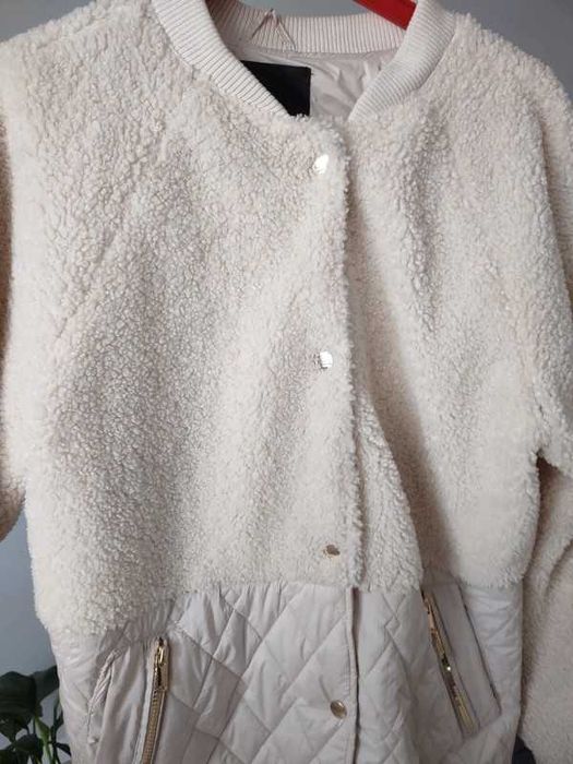 Dłuższa kurtka z futerkiem Eco Aware