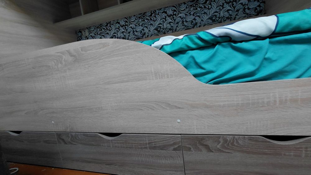 Продається двух поверхове ліжко