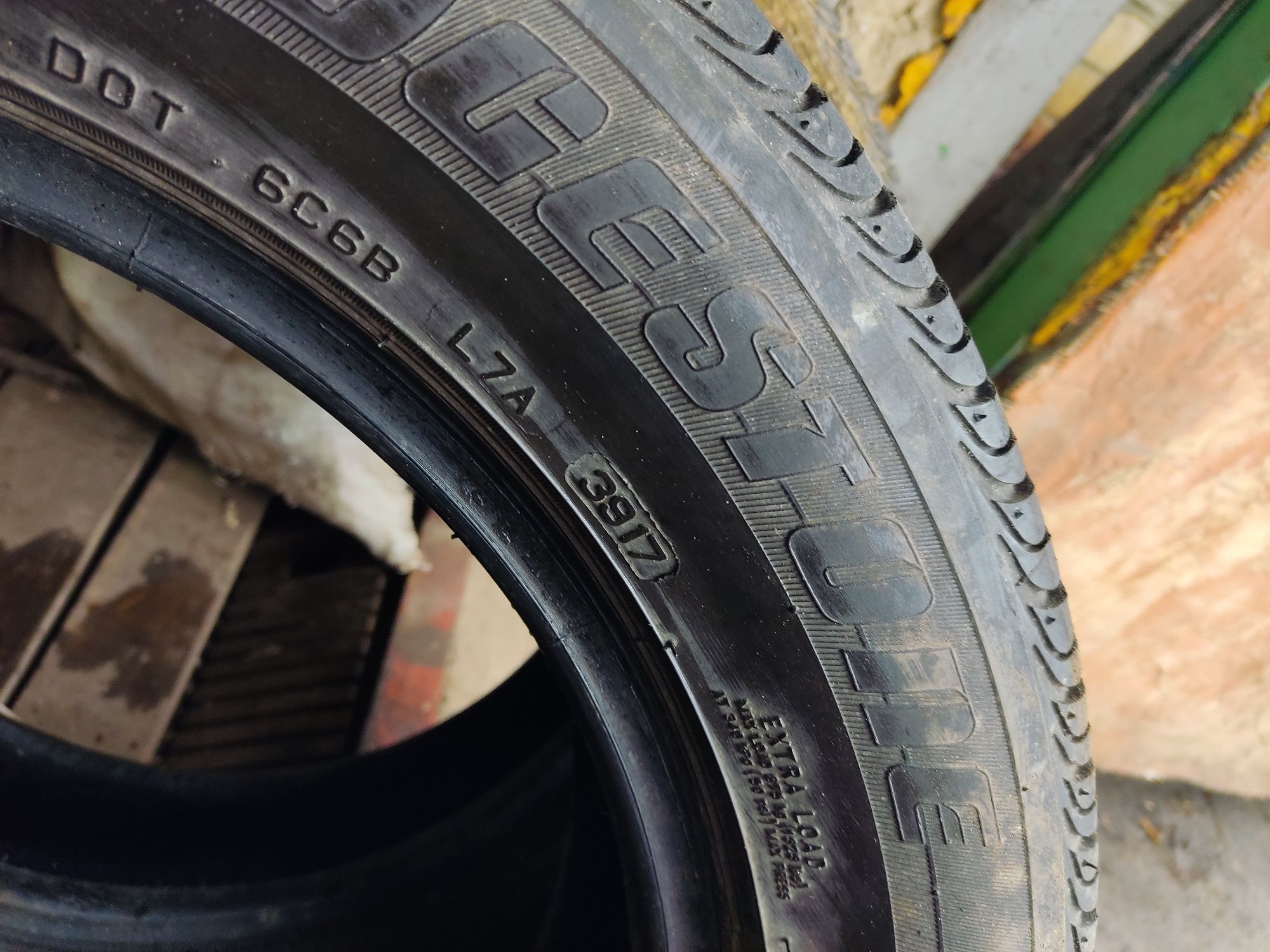 Резина літня/летняя BRIDGESTONE TURANZA 235/55r17