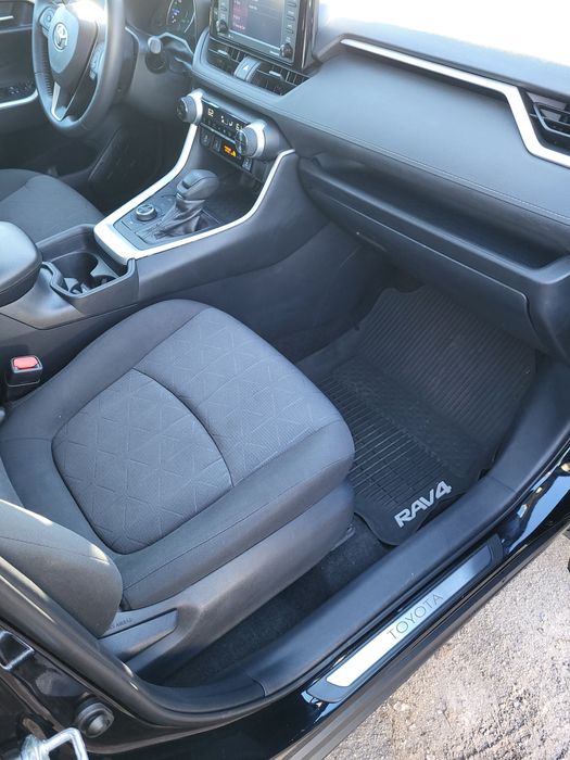 Тойота Рав4 гібрид