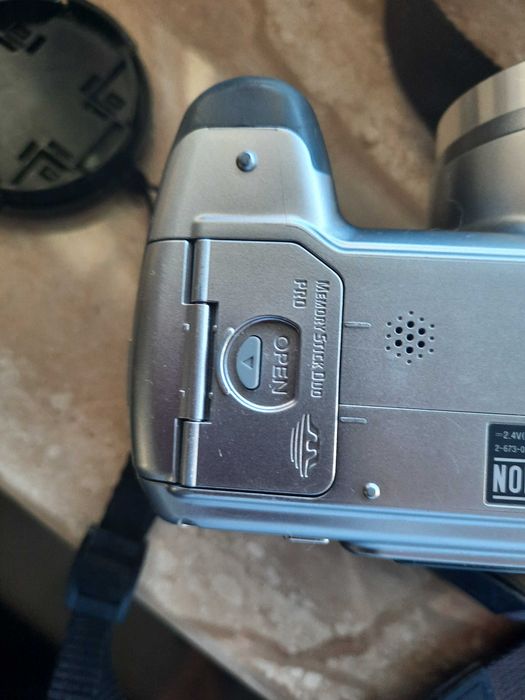 SONY Super Steady Shot DSC - Aparat H2