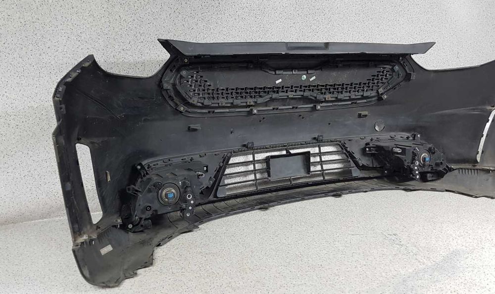 Бампер перед  KIA NIRO кіа ніро розборка гібрид передній