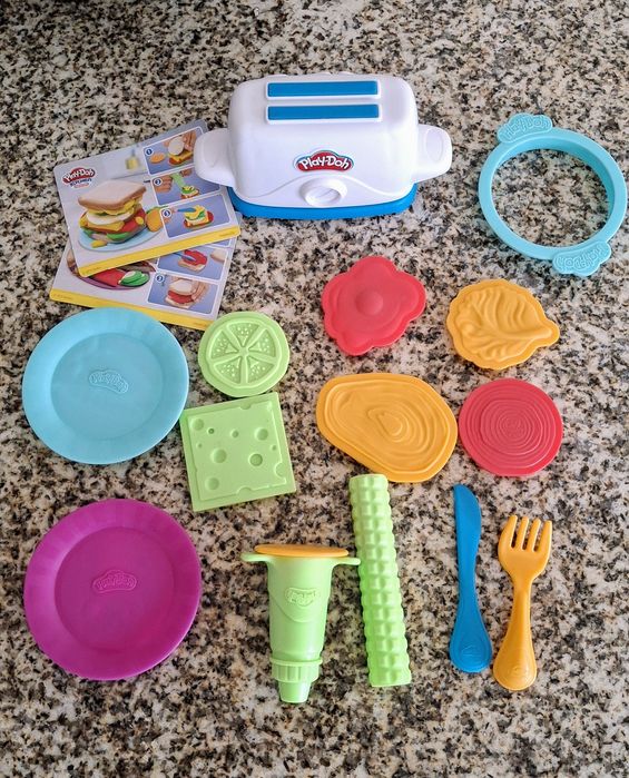 Conjunto play-doh  torradeira divertida