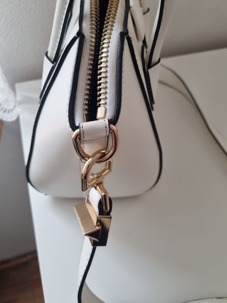 Torebka damska GIVENCHY skóra