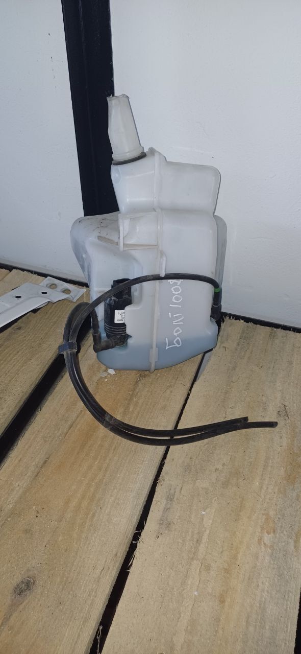 Бачок омивача Chevrolet Bolt 17- 42741878