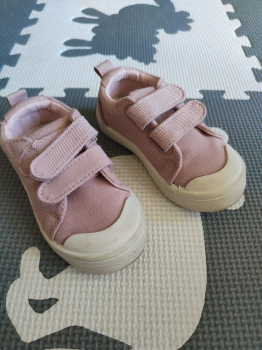 Trampki dziewczęce rozmiar 20