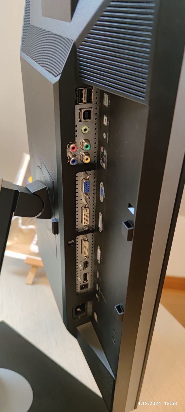 Monitor Dell 2410