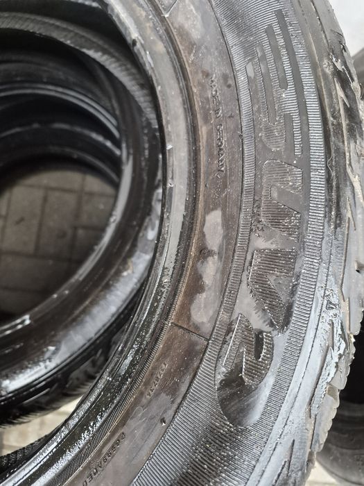 Komplet opon zimowych 215/60 R17