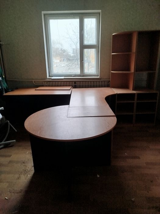 Офисная мебель бу с дополнительным столом