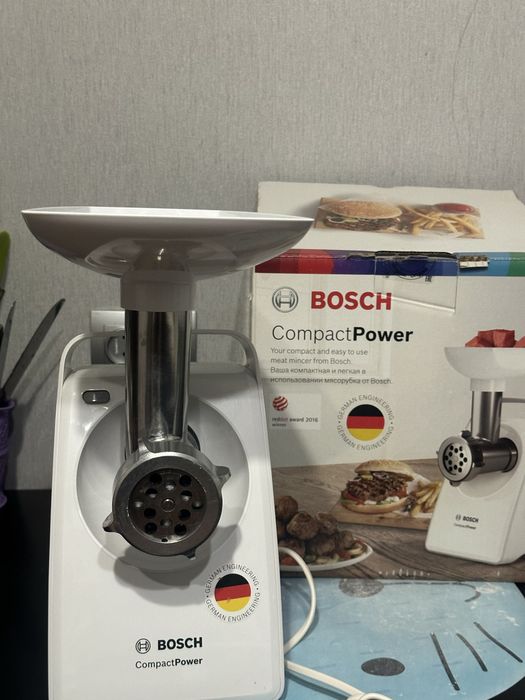 Электромясорубка  BOSH Compact Power майже нова!