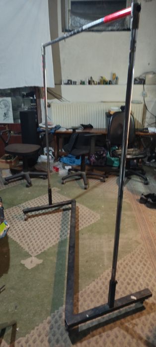 Вішалка стійка підлогова