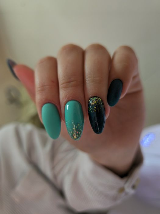 Манікюр, нарощення, педикюр