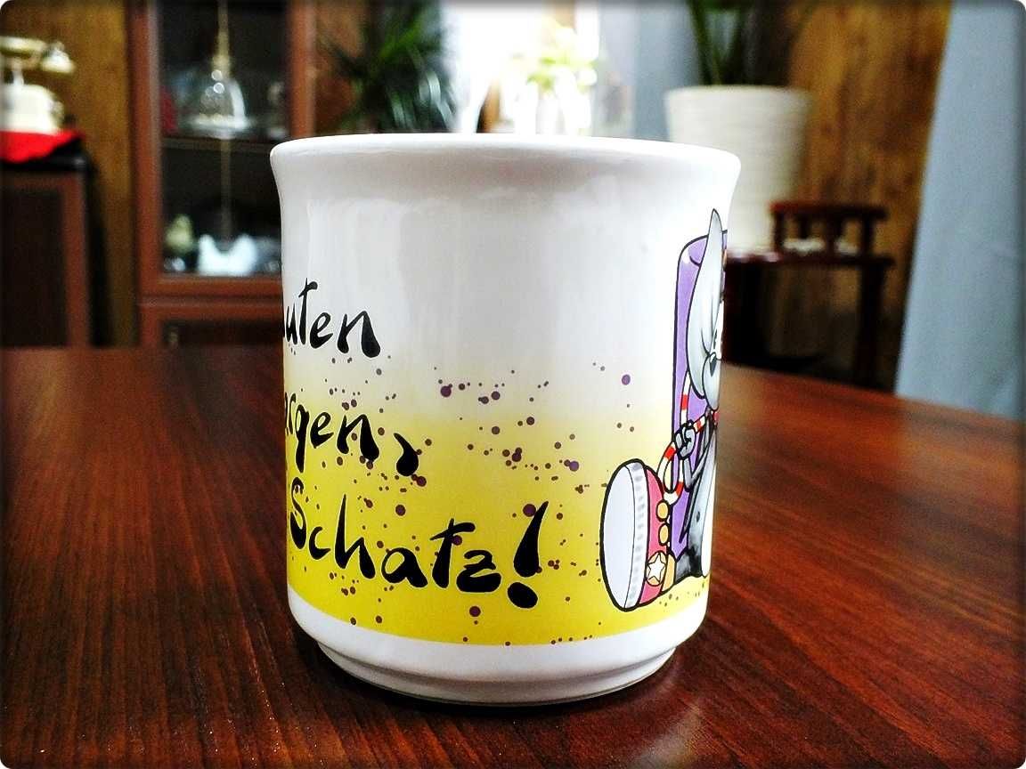 Kubek porcelanowy firmy Twiggl z myszką Niemcy Kolekcjonerski