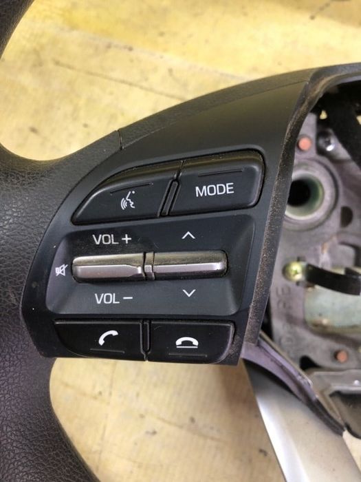 Руль Hyundai Elantra 2019