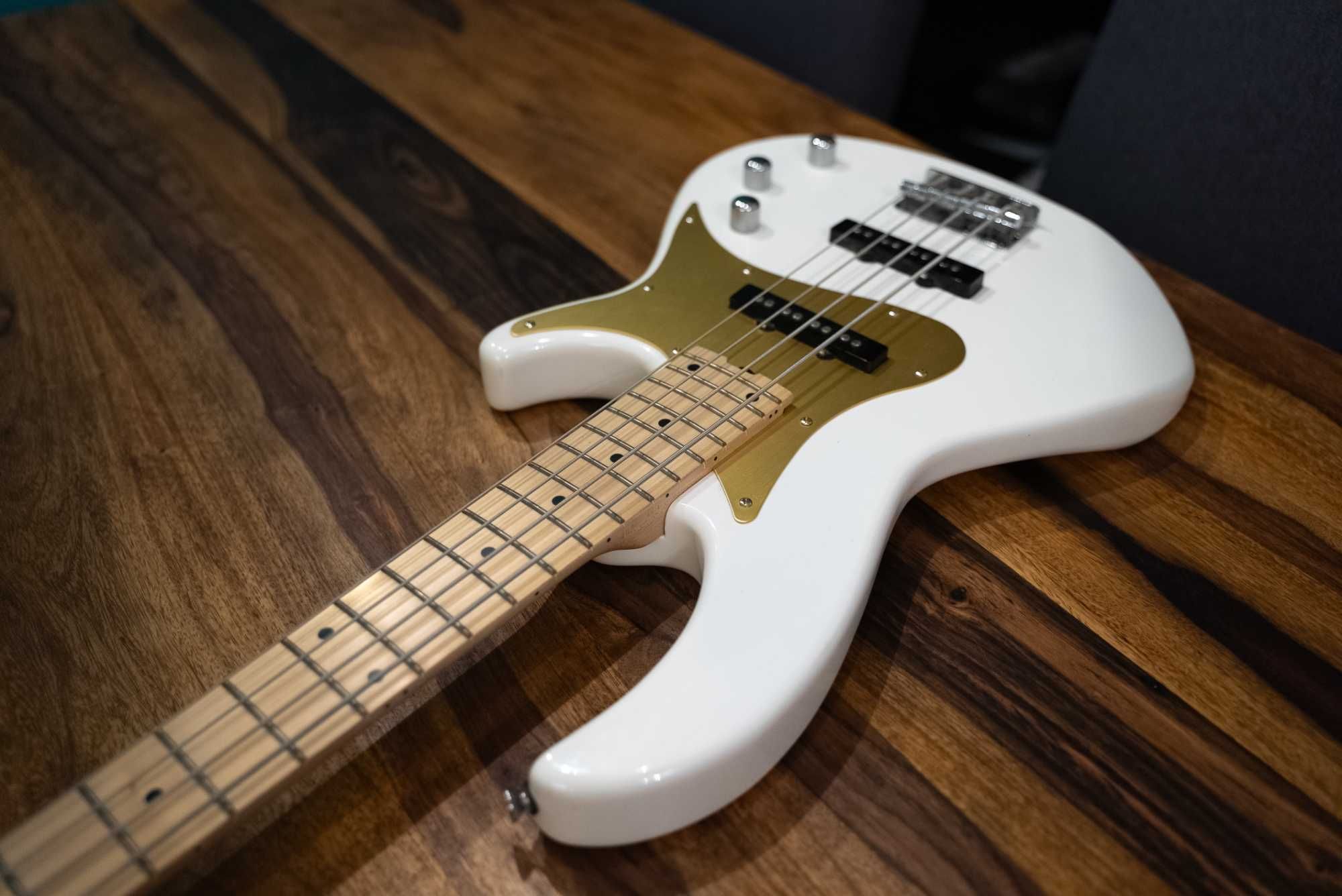 Gitara basowa BAS Aria Pro II RSB series