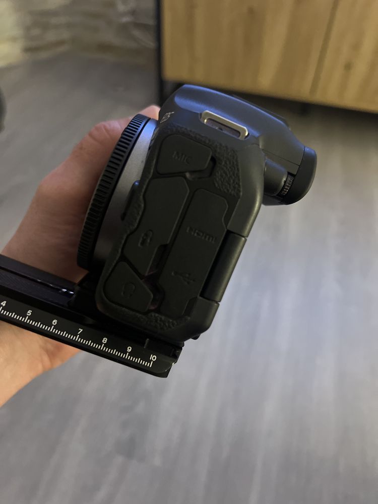 Canon R7 com garantia