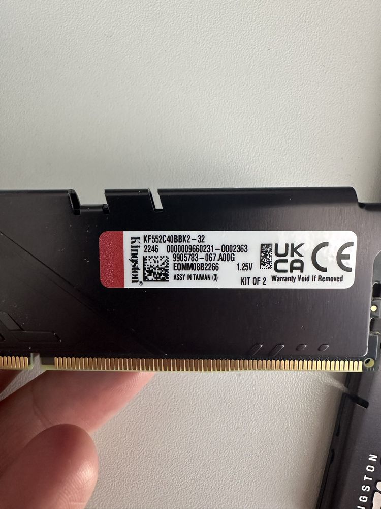 Kingston fury 4x16gb DDR5  5200