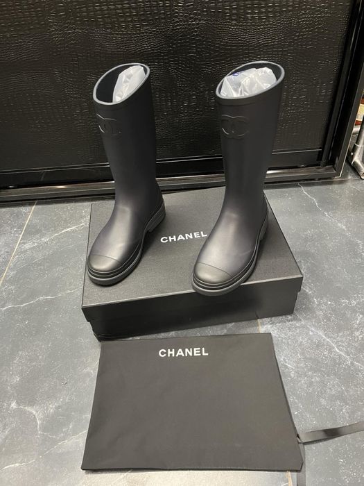 Chanel rain boots.резиновые сапоги шанель.гумові чоботи шанель.LUXE.