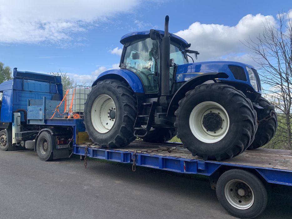 Трактор New Holland T7060