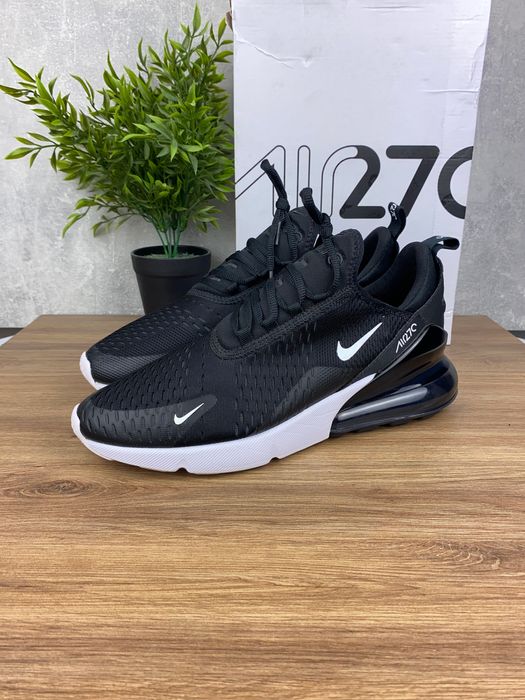 Buty męskie Nike Air Max 270 r. 43 – dynamiczne sneakersy