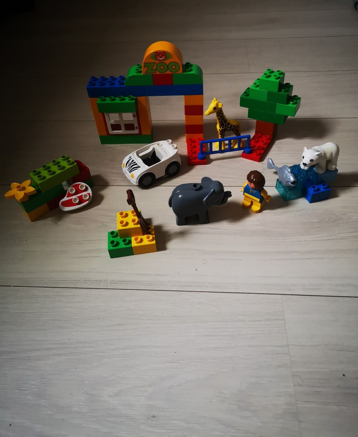 Zestaw klocków LEGO DUPLO Moje Pierwsze Zoo.