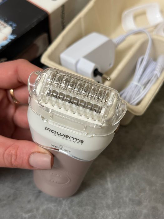 Епілятор ROWENTA Aquasoft WET & DRY