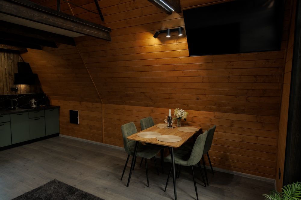 Котедж відпочинок в  карпатах FJELL Cabin
