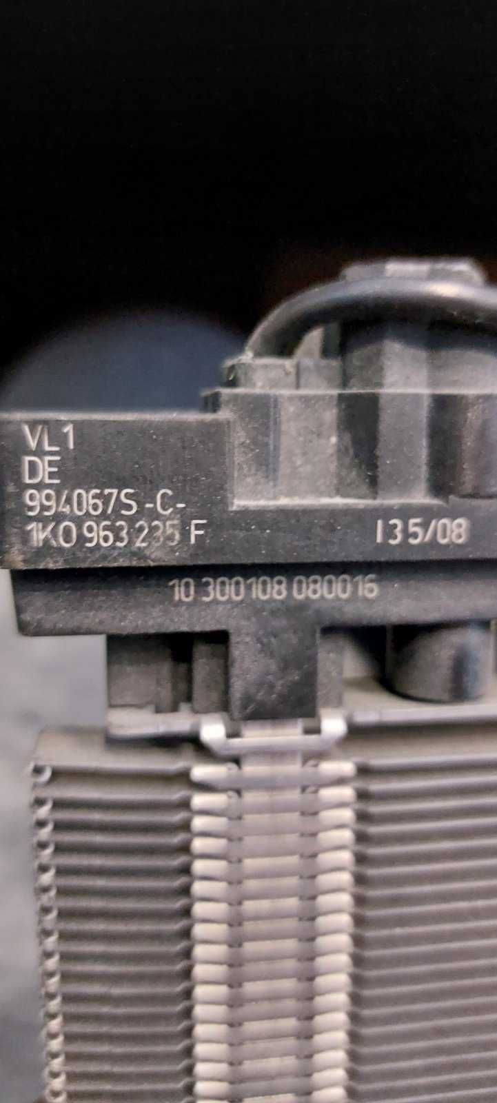 Радиатор отопителя электрический на VW Passat