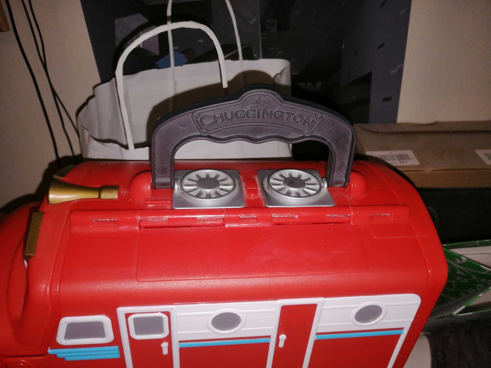 Wilson kolejka z bajki Stacyjkowo walizka