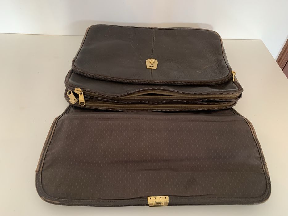 Pasta de pele legitimo