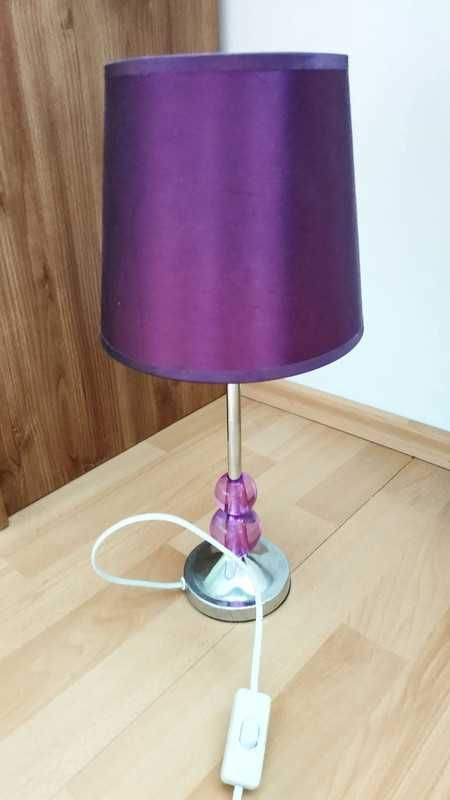 Fioletowa lampka