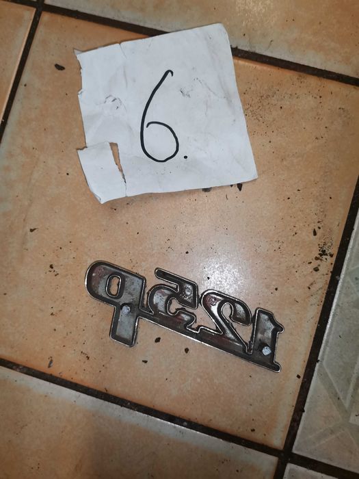 Fiat 125p znaczek emblemat chrom